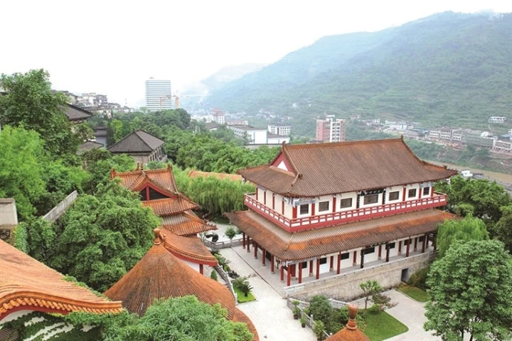 从“卖酒向卖生活方式转变”——茅台(💃)文旅加速“破圈”